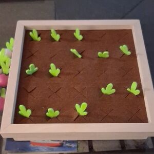 MONTESSORI VEGETABLE MATCH MEMORY GAME